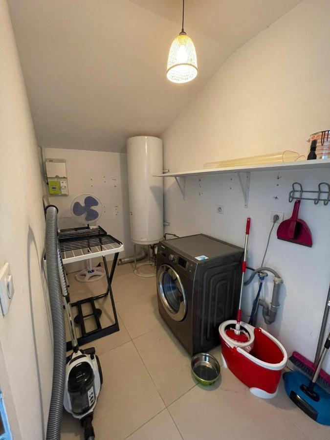Superbe Appartement Avec 2 Chambres - 9 Personnes - Parking Prive ตูร์นง-โซร์-โฮน ภายนอก รูปภาพ